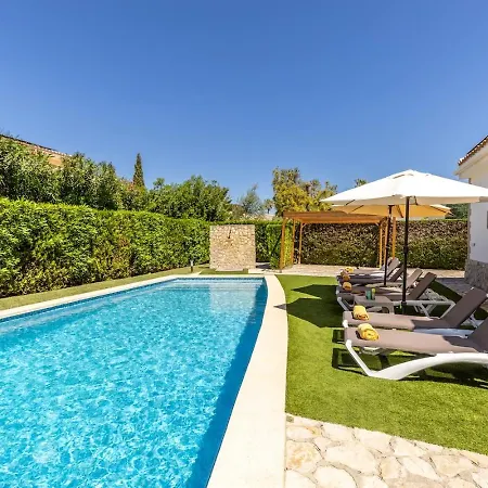 Vila Llorenc